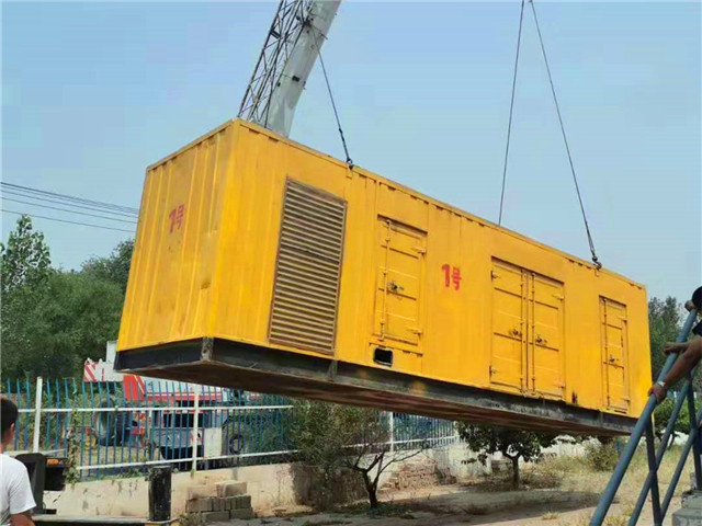 玛纳斯300KW柴油发电机组油耗是多少?