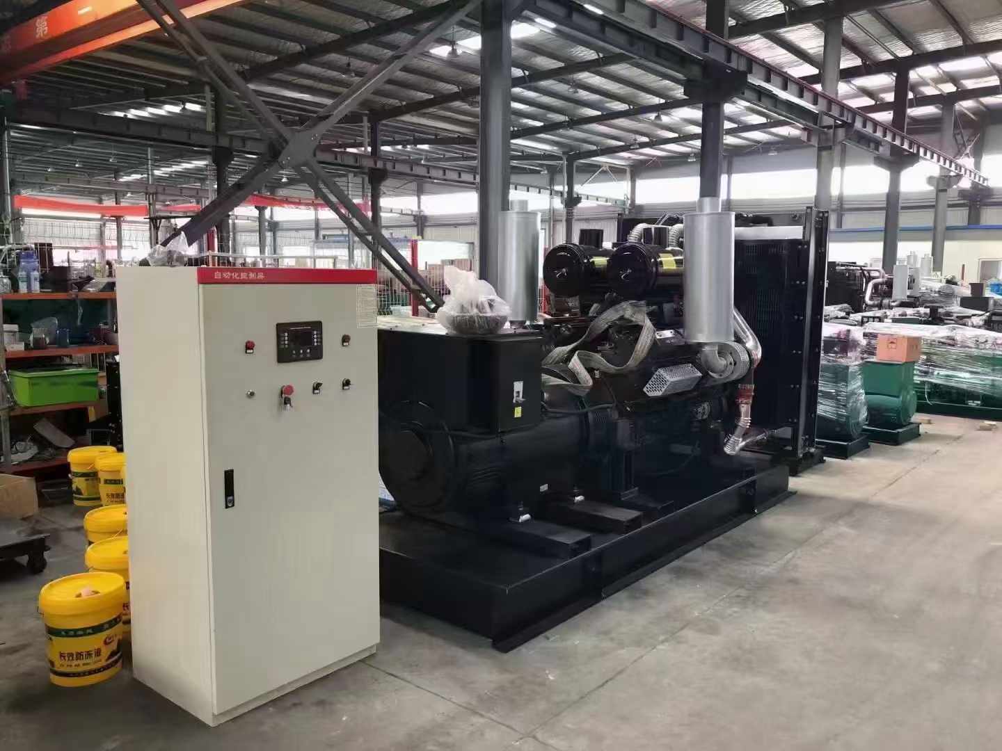 玛纳斯柴油发电机运行时的噪音和振动水平如何?